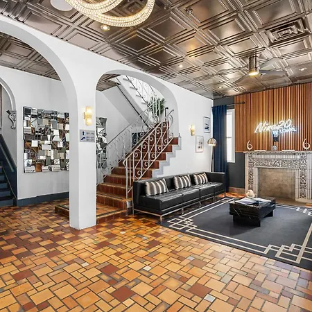 Nine20 Collins Apartments By Lowkl